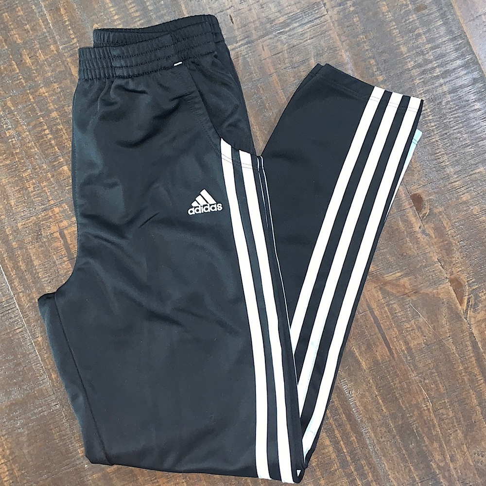 Kid Adidas pants size 10/12